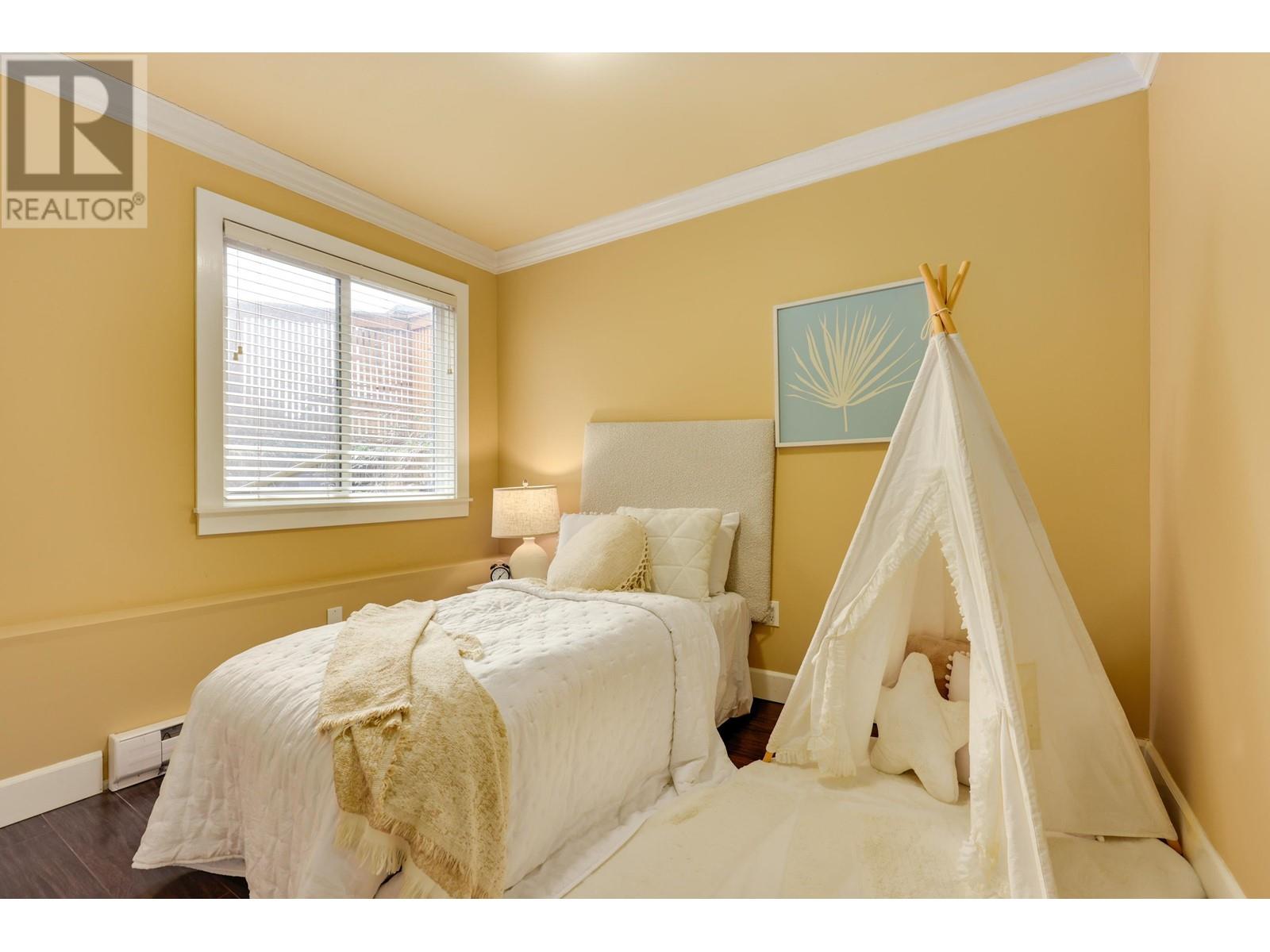 2 319 Highland Way, Port Moody, British Columbia  V3H 3V6 - Photo 13 - R2975608