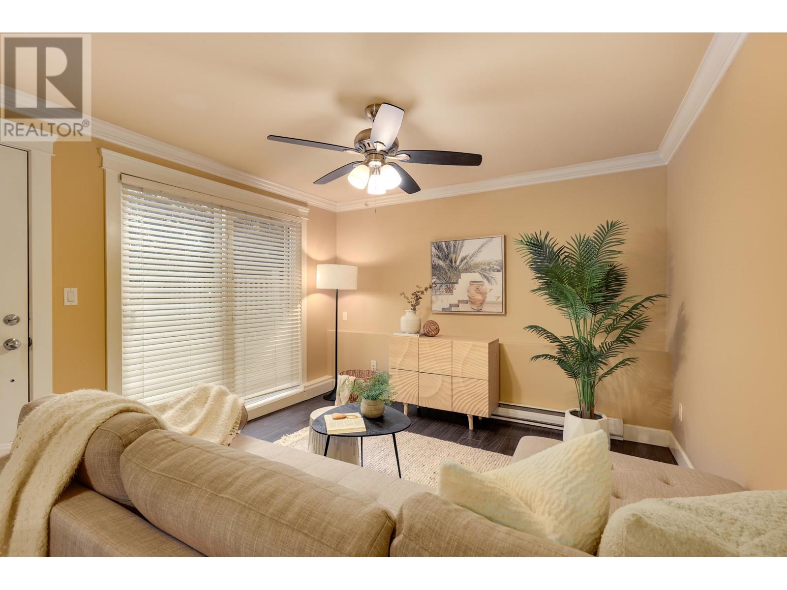 2 319 Highland Way, Port Moody, British Columbia  V3H 3V6 - Photo 2 - R2975608