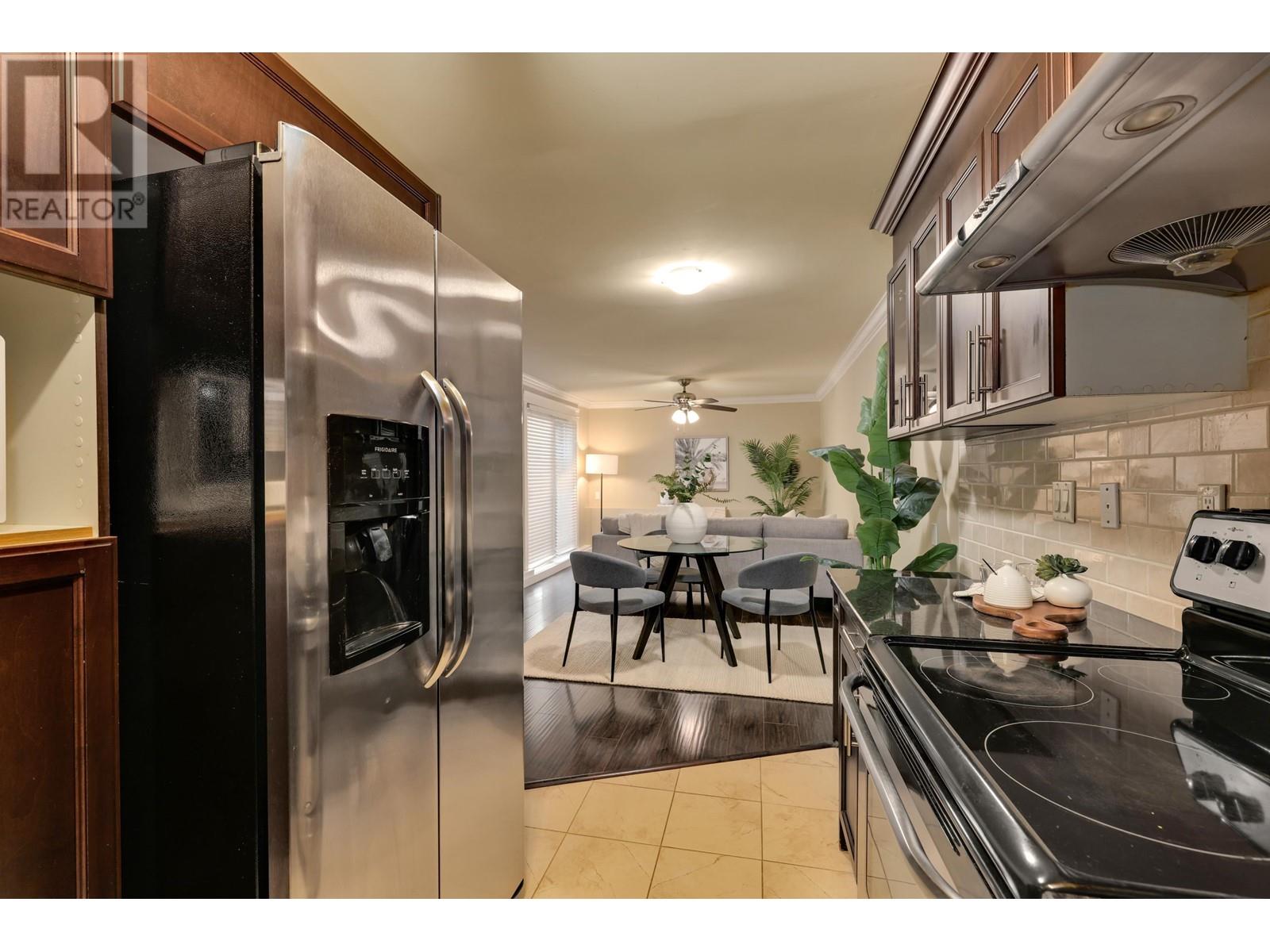 2 319 Highland Way, Port Moody, British Columbia  V3H 3V6 - Photo 10 - R2975608