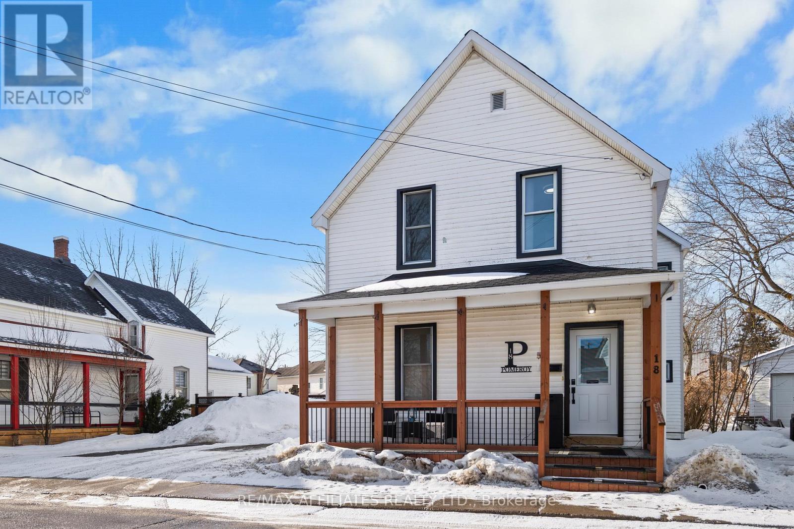 Property at 18 WINNIFRED STREET N image 1