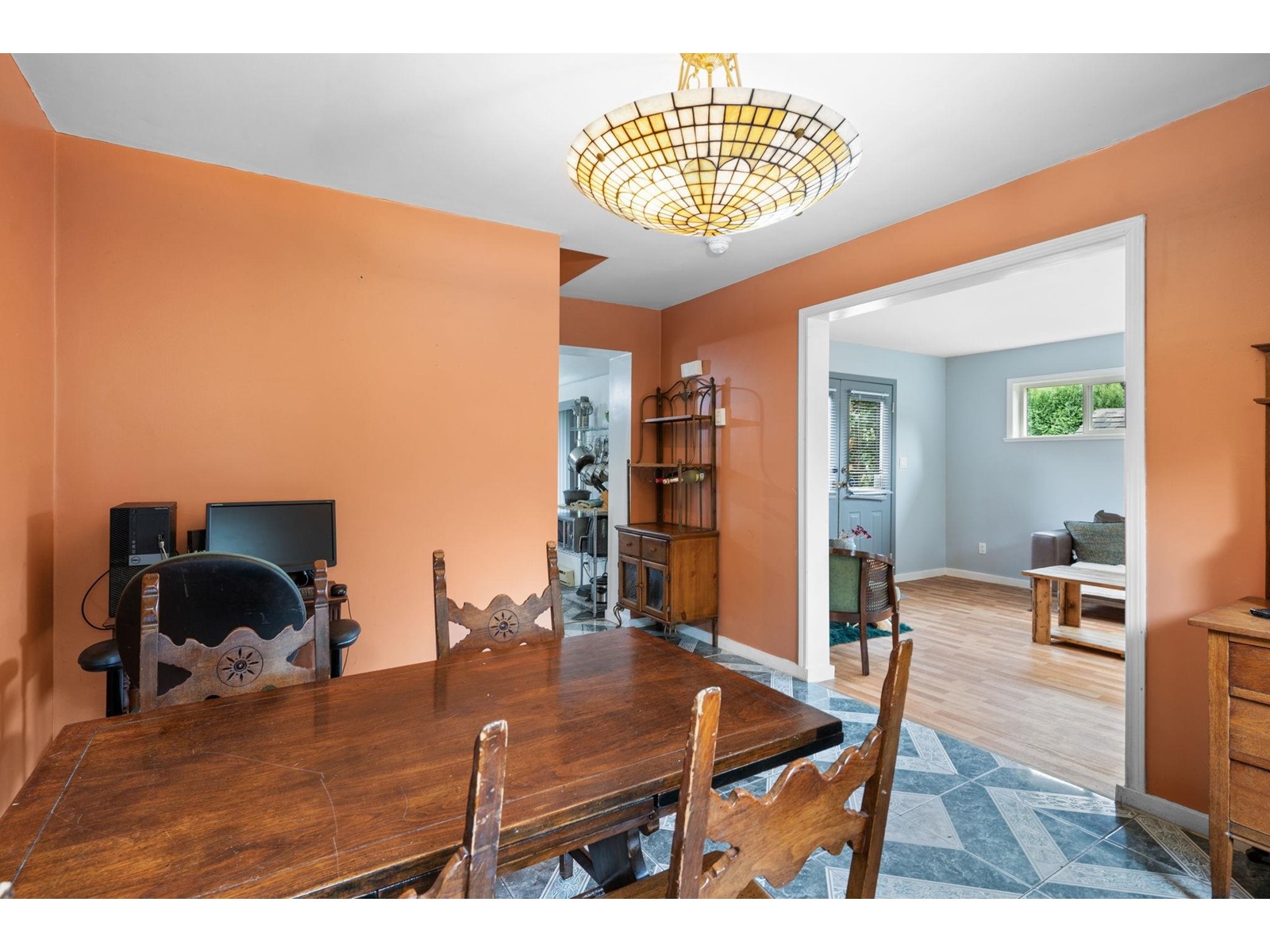 33861 Prentis Avenue, Mission, British Columbia  V2V 2J7 - Photo 8 - R2975532