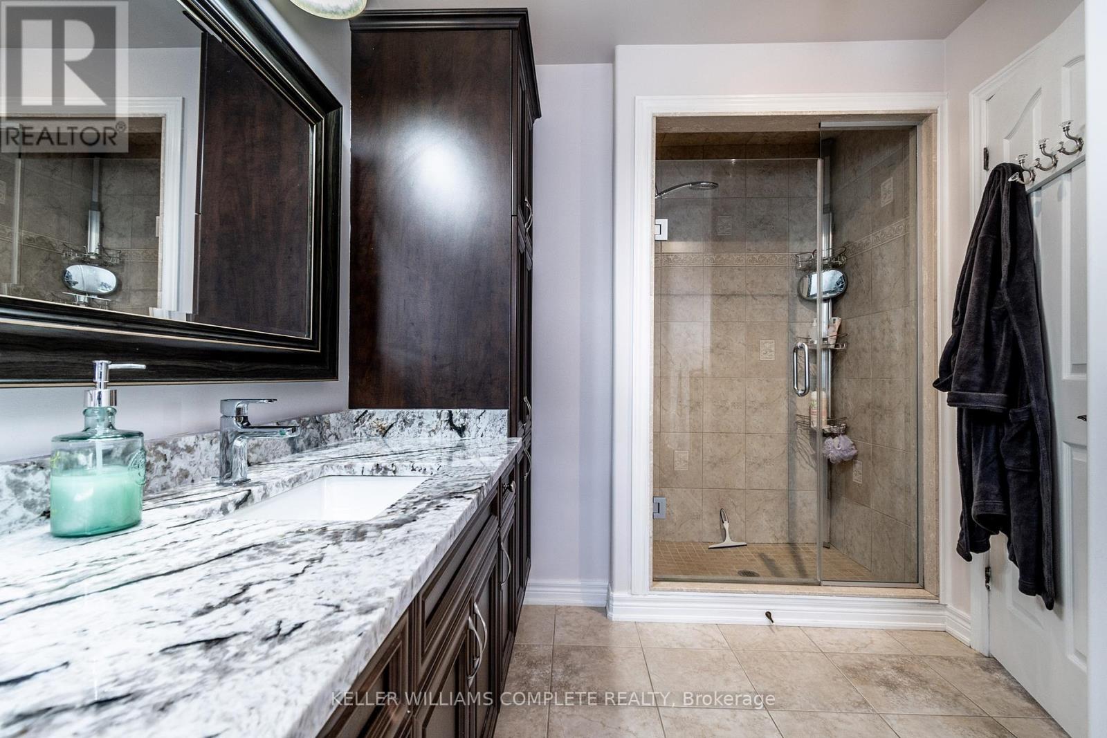 394 Kingsway Street, Welland (774 - Dain City), Ontario  L3B 6A8 - Photo 9 - X12012244