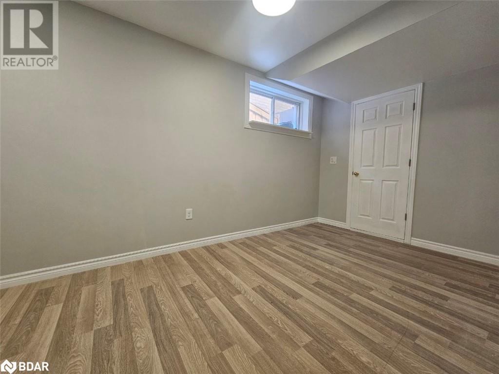 167 Wildwood Trail Unit# Main Floor, Barrie, Ontario  L4N 7Z4 - Photo 11 - 40705269