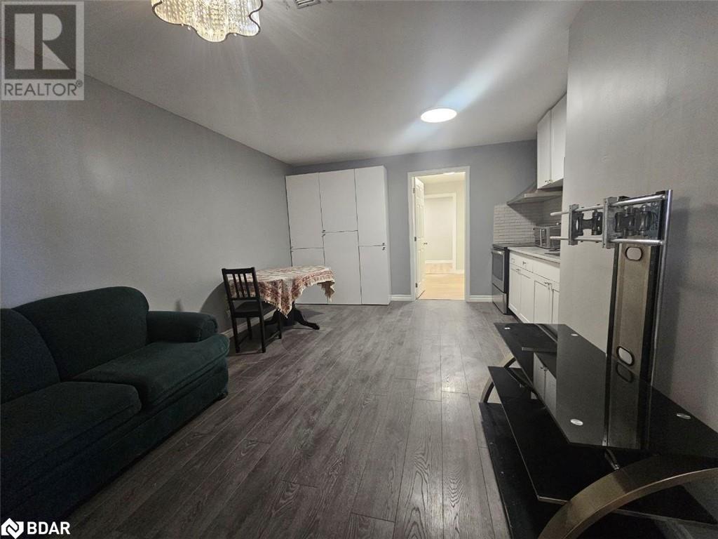 167 Wildwood Trail Unit# Main Floor, Barrie, Ontario  L4N 7Z4 - Photo 8 - 40705269