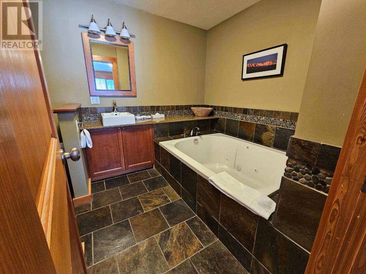41 Rivermount Place Unit# 103, Fernie, British Columbia  V0B 1M7 - Photo 27 - 10338390