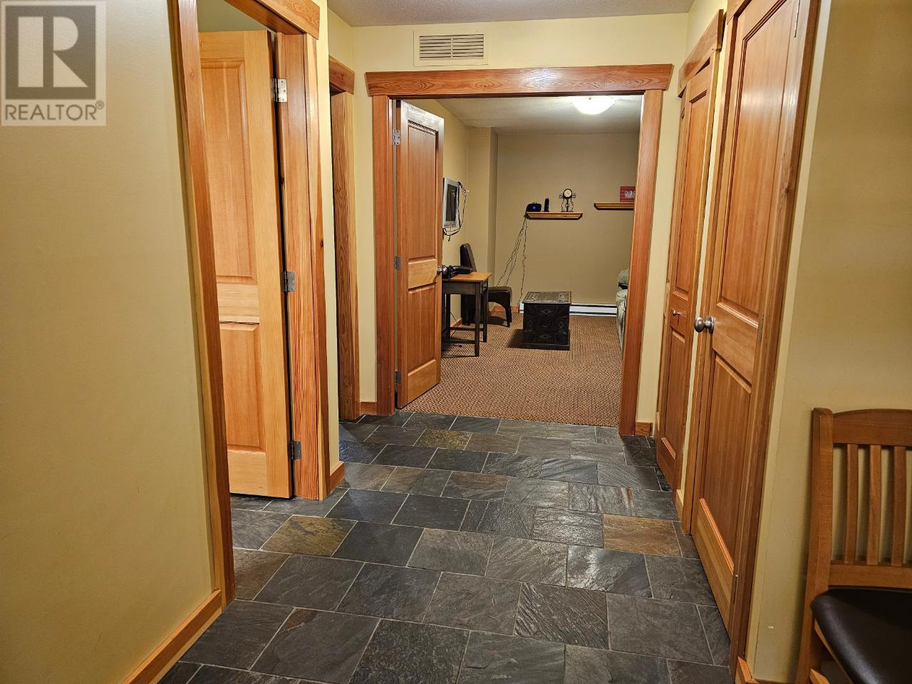 41 Rivermount Place Unit# 103, Fernie, British Columbia  V0B 1M7 - Photo 34 - 10338390
