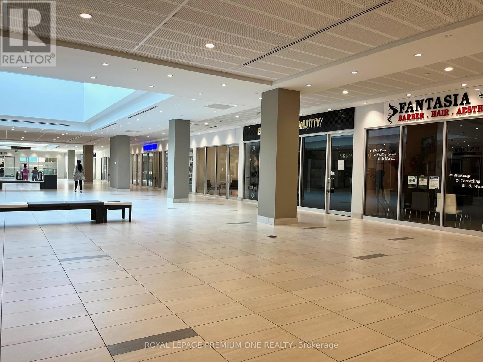 227 - 7777 Weston Road, Vaughan, Ontario  L4L 0G9 - Photo 4 - N12012296
