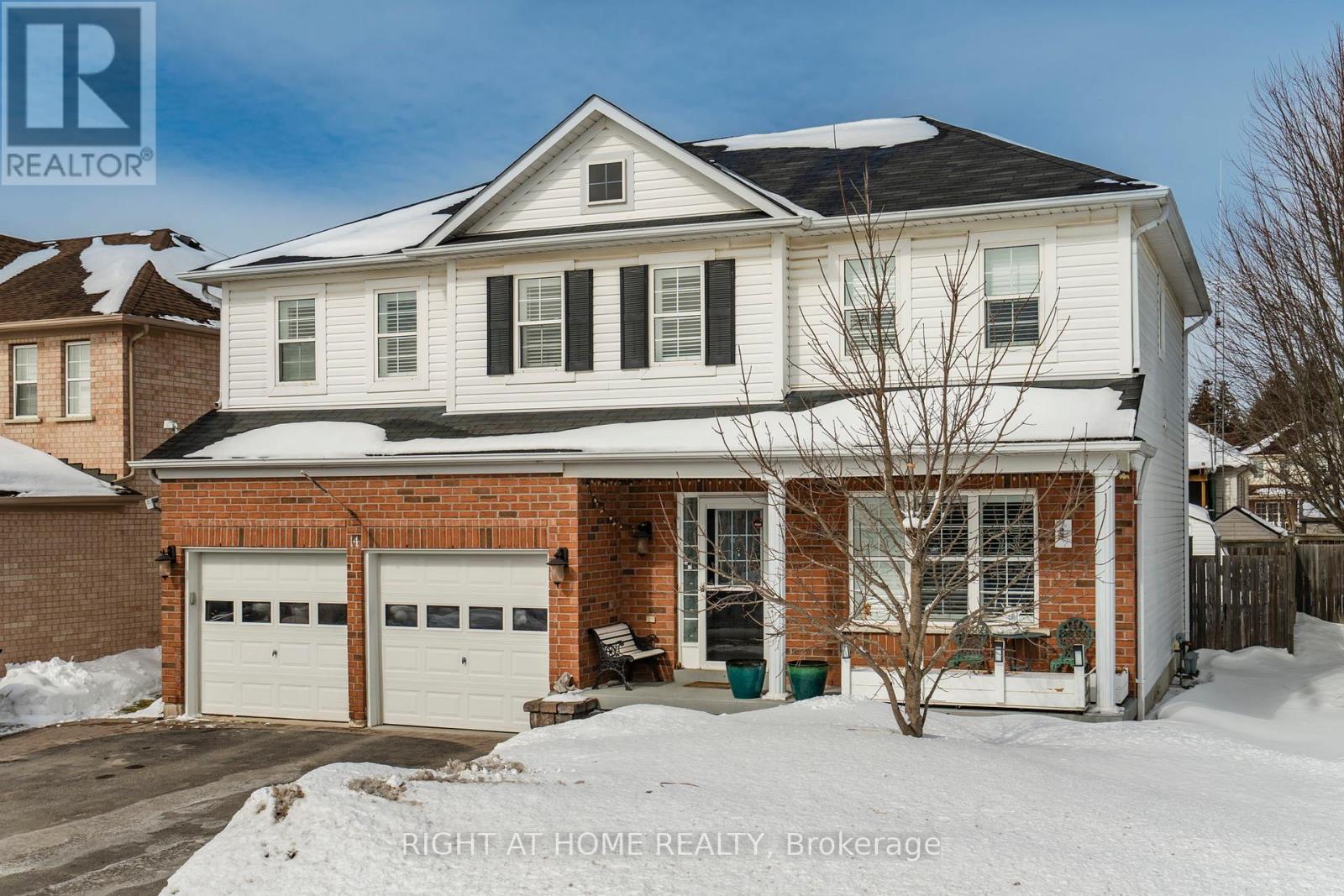 Property at 14 GOLD PARK GATE image 2