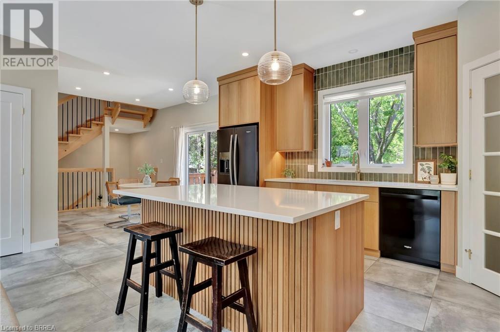 Photo 13 of 50 for 21 North Street