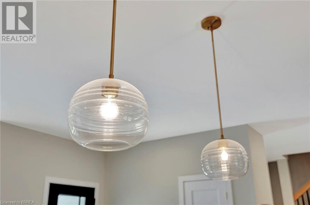 Photo 23 of 50 for 21 North Street