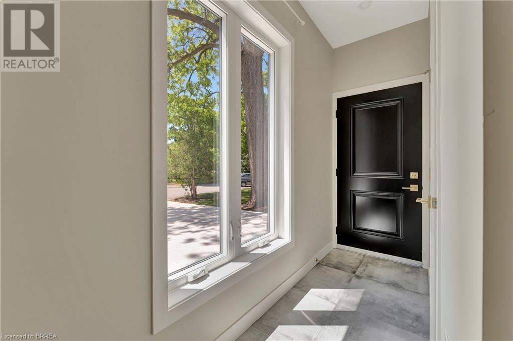 Photo 27 of 50 for 21 North Street