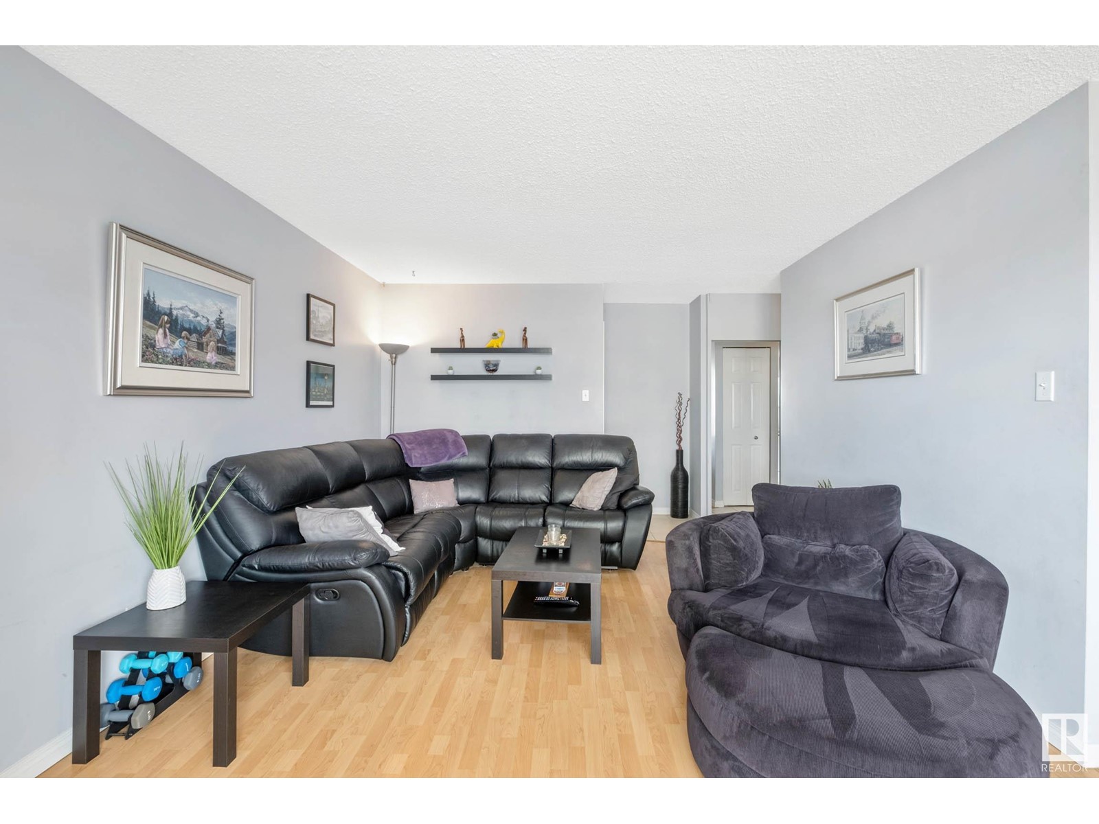 Property at #506 10150 117 ST NW image 3