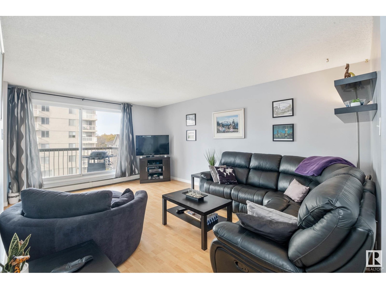 Property at #506 10150 117 ST NW image 1