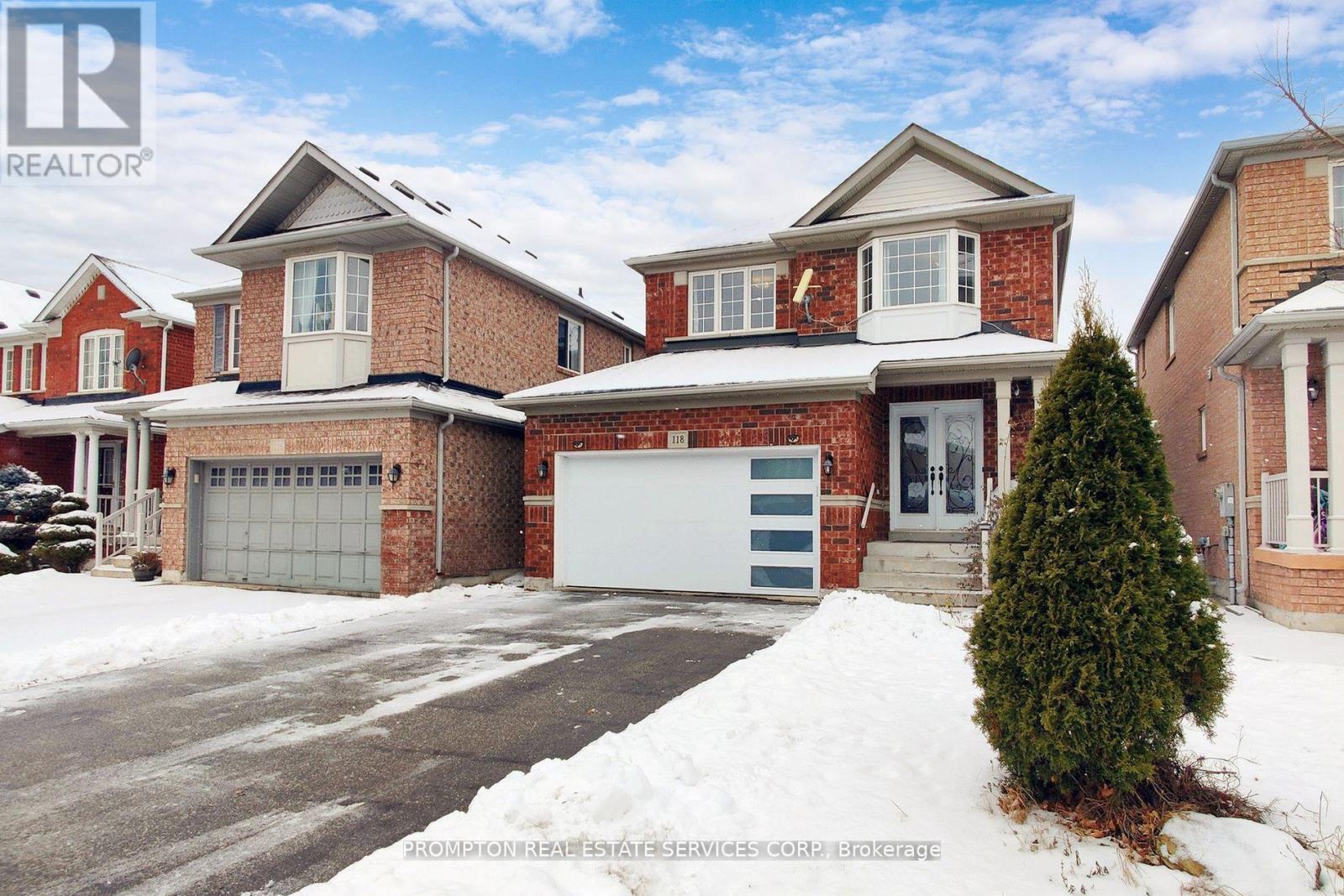 118 Sand Cherry Crescent, Brampton, Ontario  L6R 3A7 - Photo 2 - W12012314