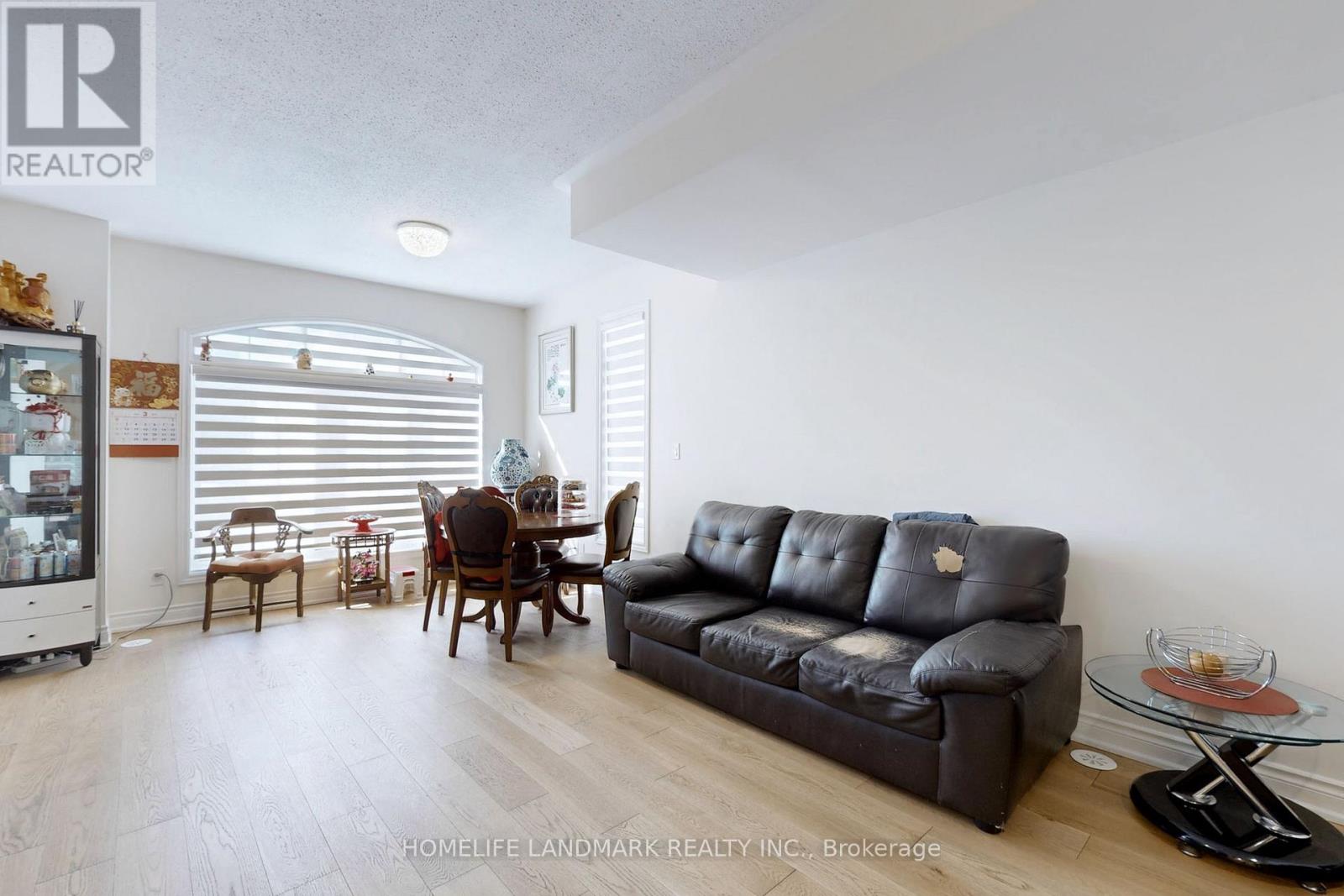 Property at 8 - 1251 BRIDLETOWNE CIRCLE image 4