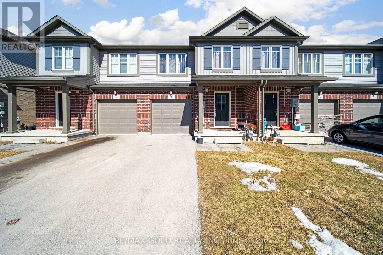 Property at 80 MONARCH STREET image 1