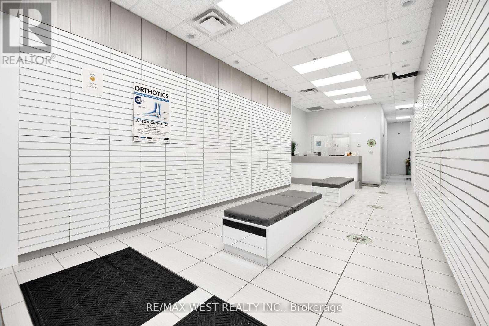 33b - 227 Vodden Street, Brampton (Madoc), Ontario  L6V 1N2 - Photo 6 - W12012358