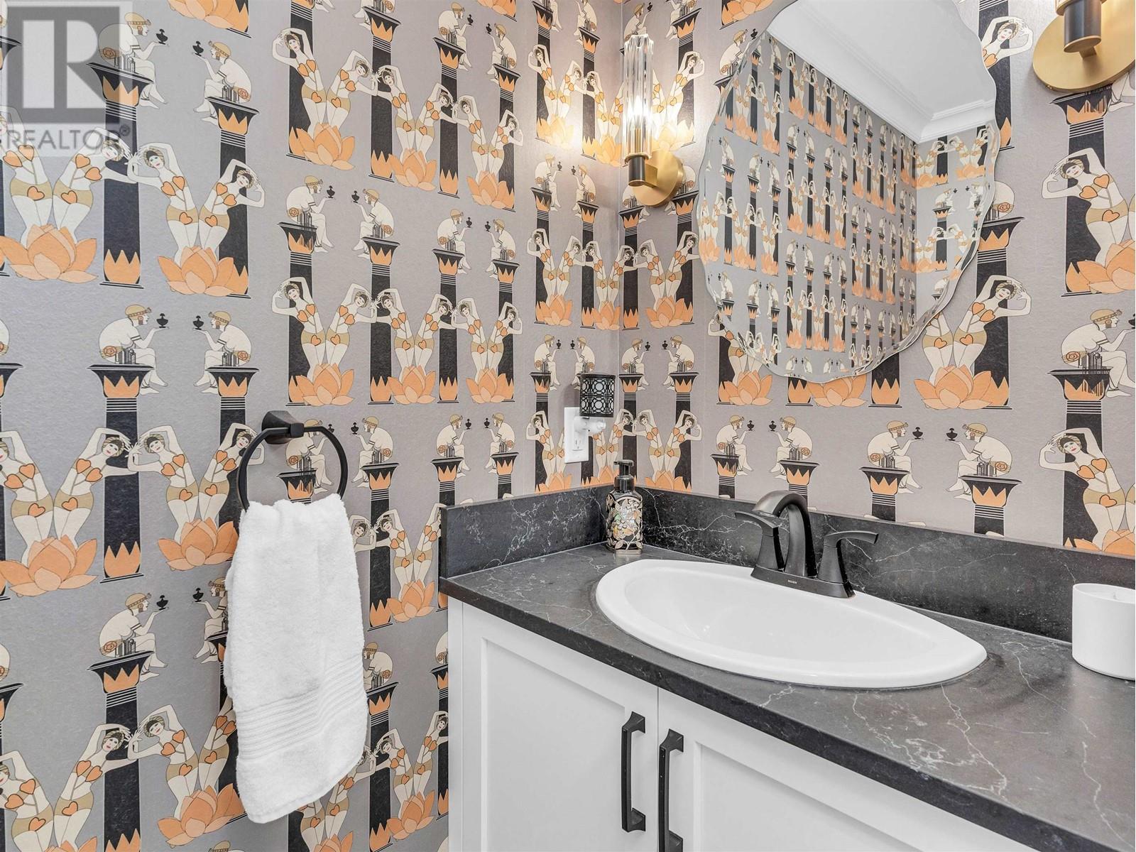 16 888 W 16th Street, North Vancouver, British Columbia  V7P 1R3 - Photo 10 - R2976187