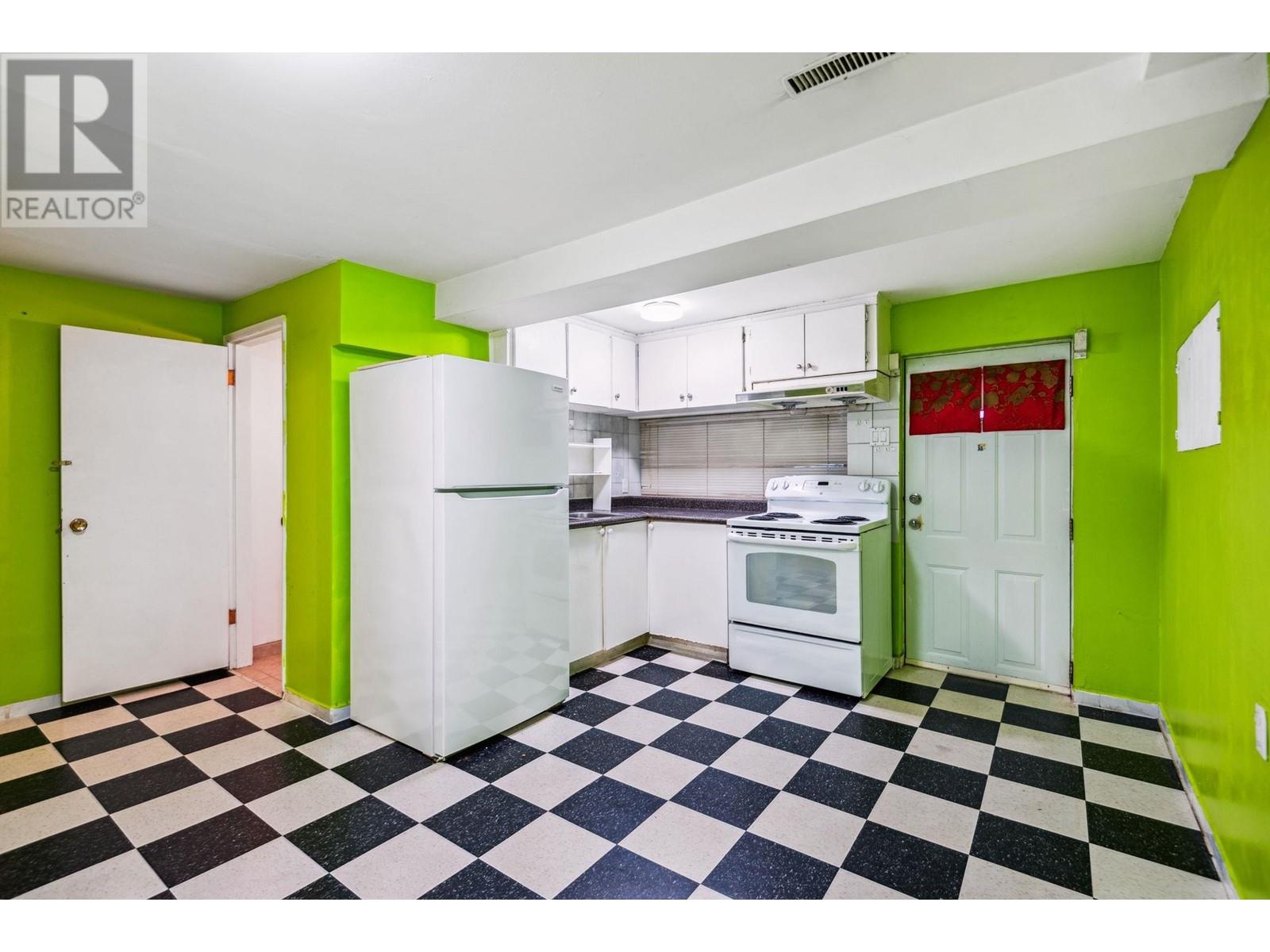 3055 E 24th Avenue, Vancouver, British Columbia  V5R 1E7 - Photo 17 - R2976189