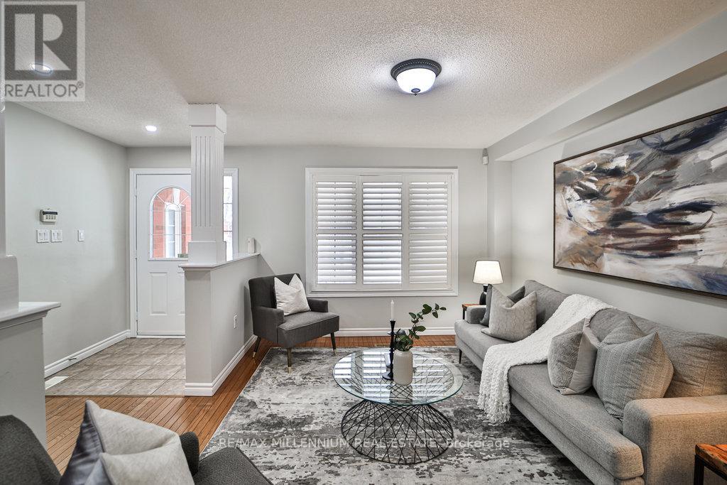 Property at 574 CLEARSKY AVENUE image 2