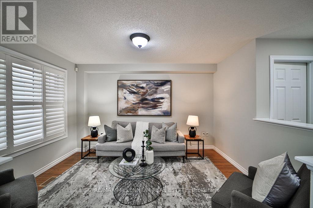 Property at 574 CLEARSKY AVENUE image 5