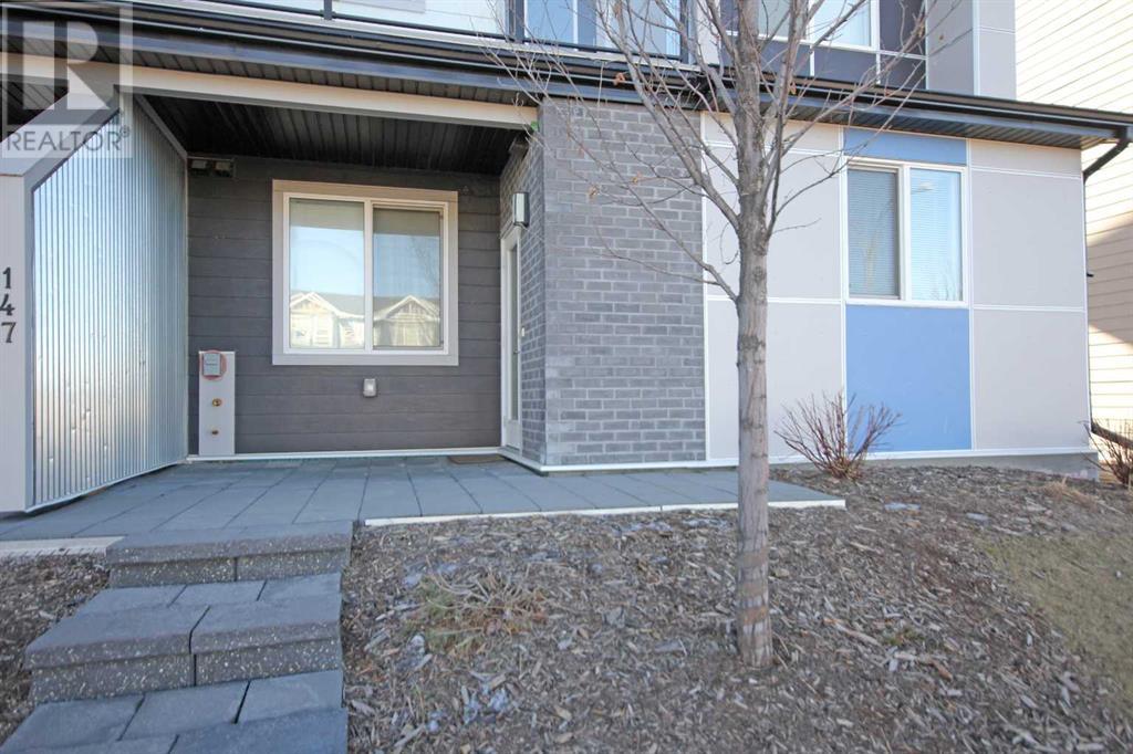 Property at 147 Redstone Drive NE image 3