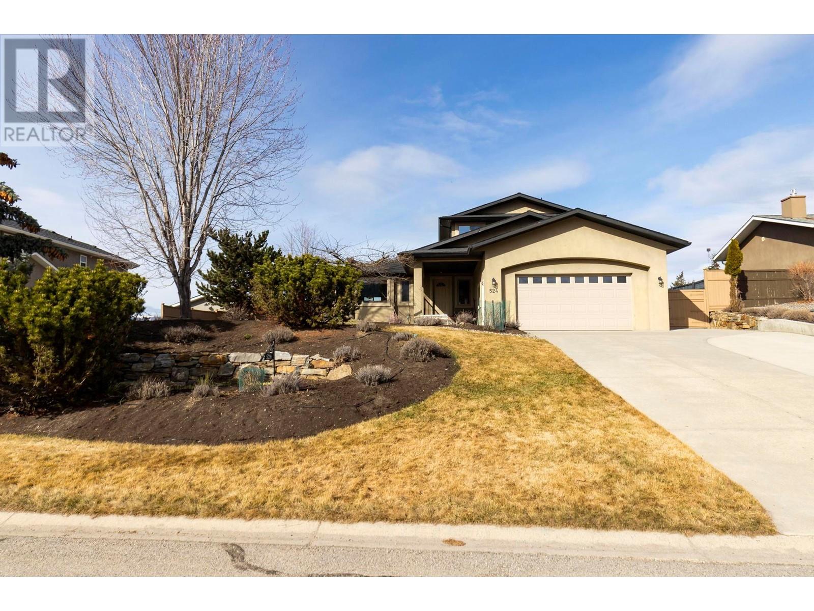 Property at 524 Curlew Drive image 2