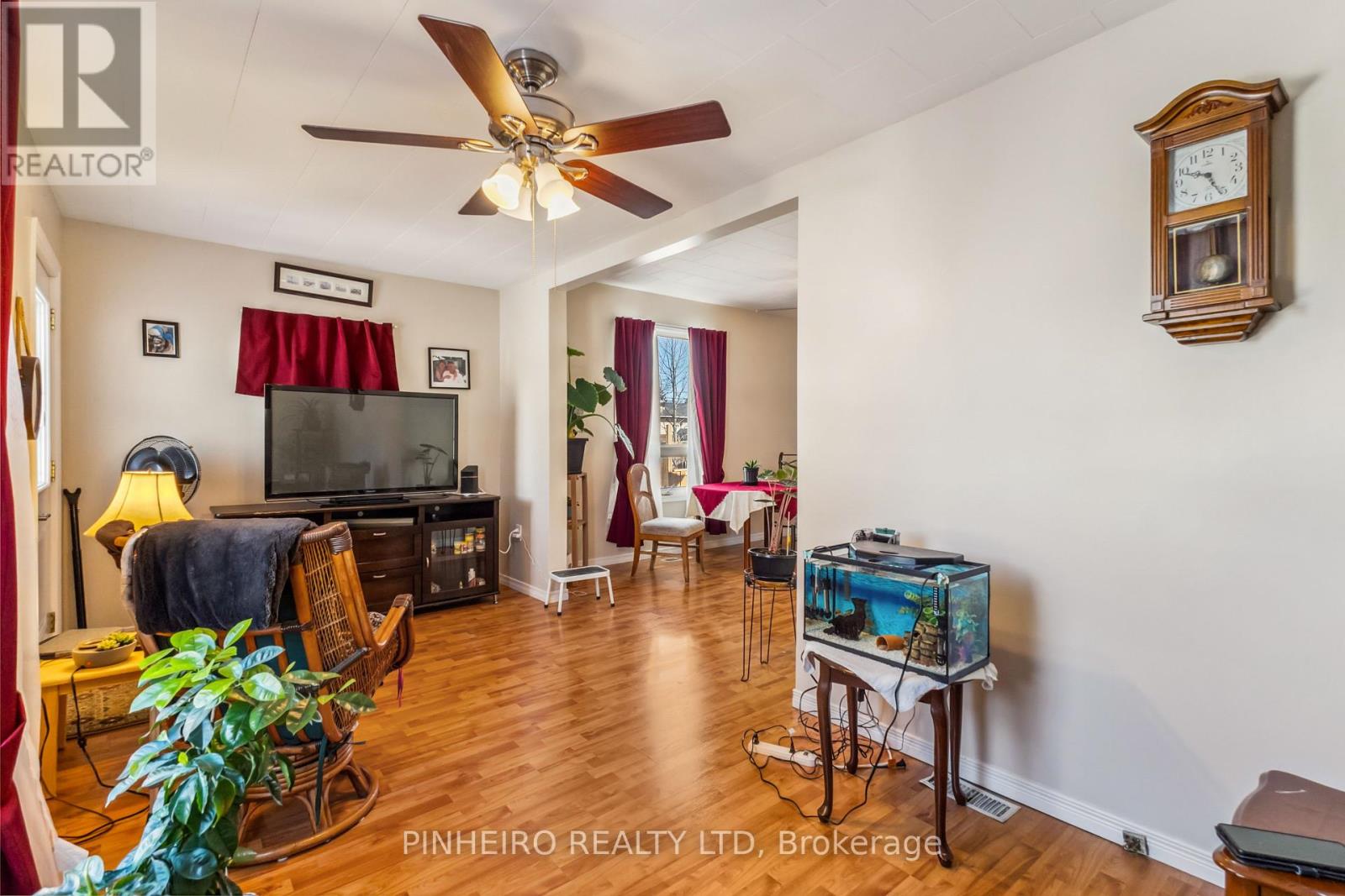 Photo 6 of 32 for 136 St Julien Street