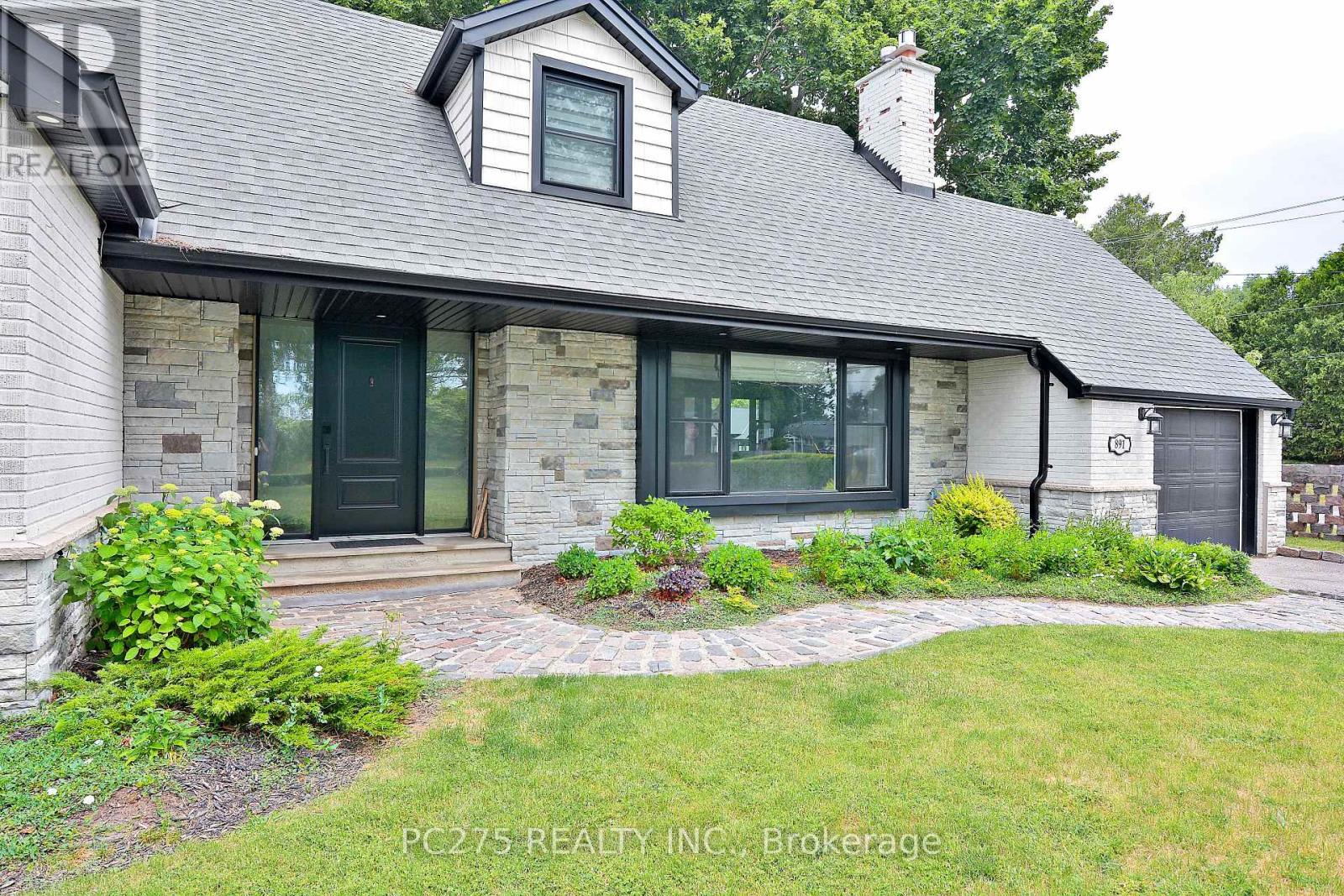 Property at 891 RIVERSIDE DRIVE image 5
