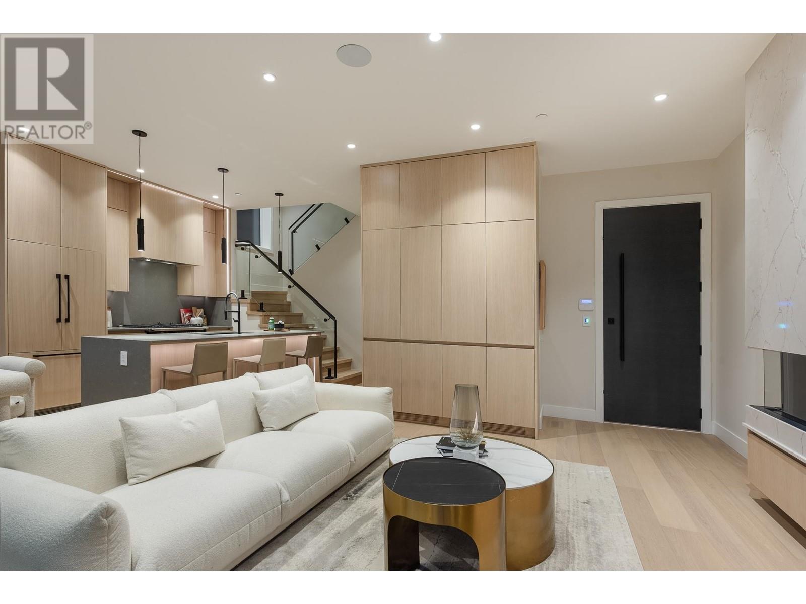 Property at 2 3674 OXFORD STREET image 4