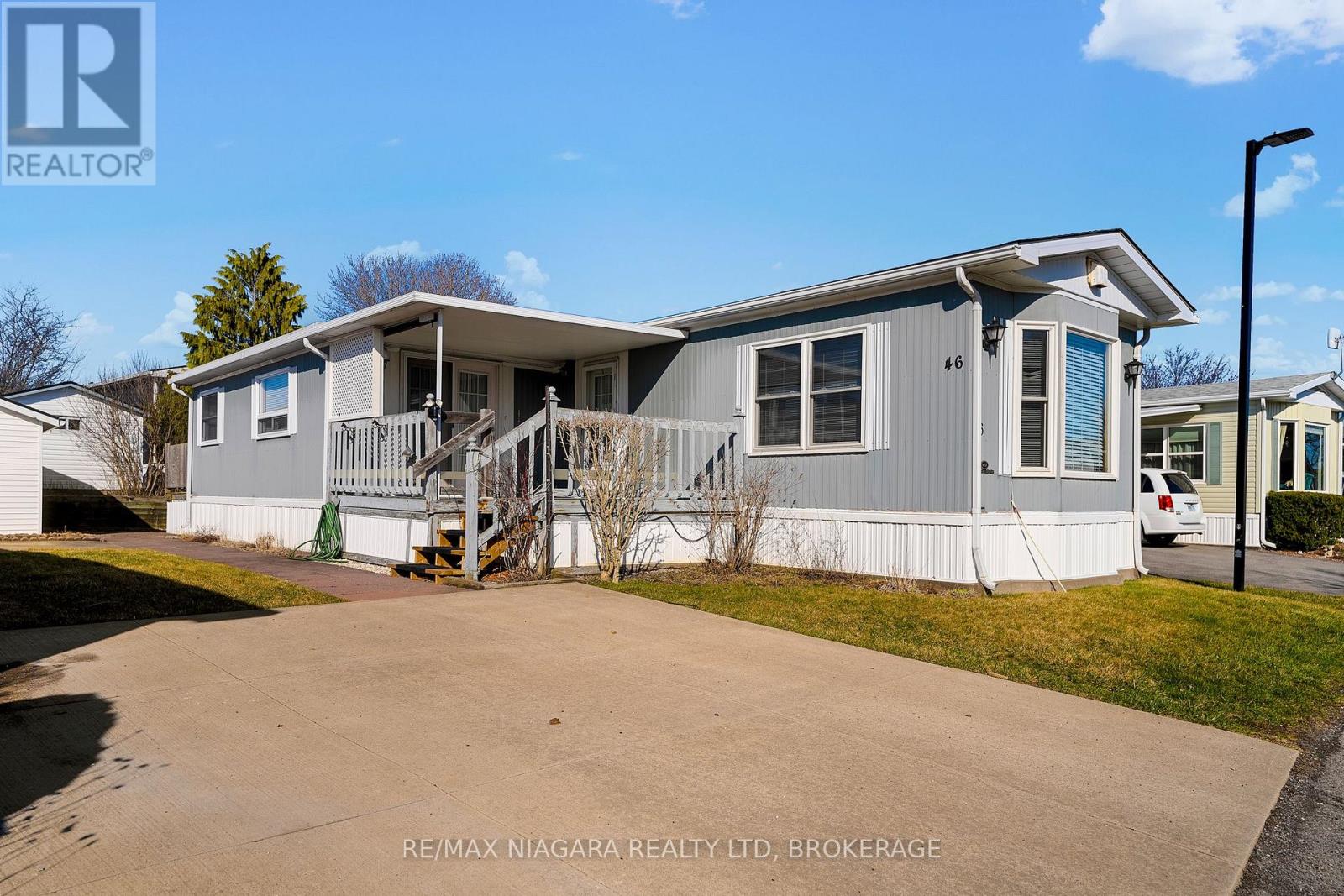 46 - 3033 Townline Road, Fort Erie (327 - Black Creek), Ontario  L0S 1S1 - Photo 1 - X11982653