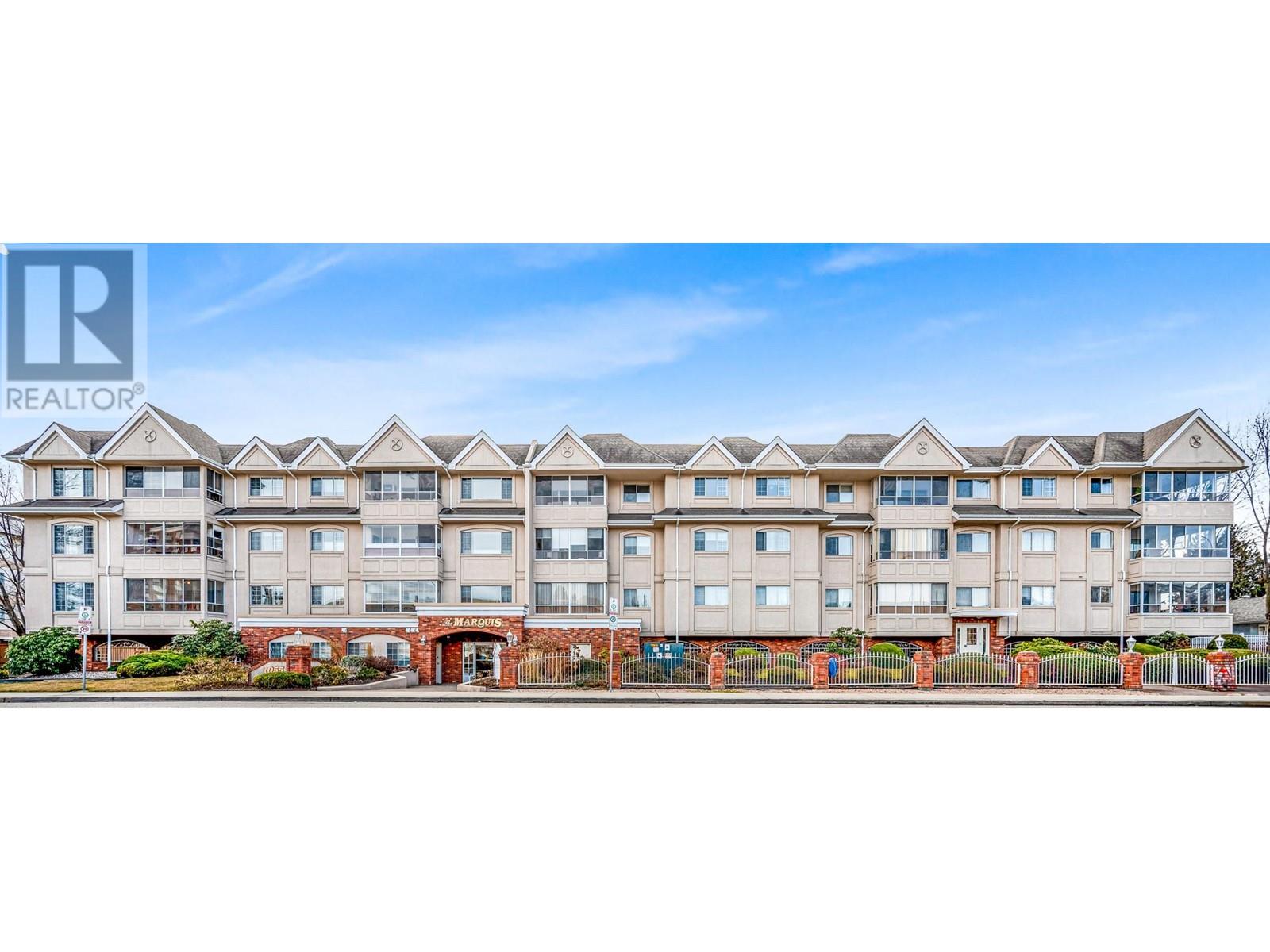 1055 Lawrence Avenue Unit# 102, Kelowna, British Columbia