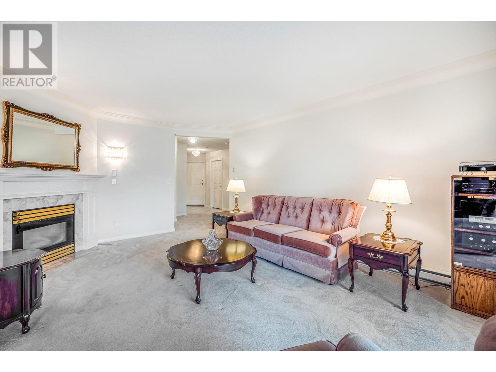 Property at 1055 Lawrence Avenue Unit# 102 image 3