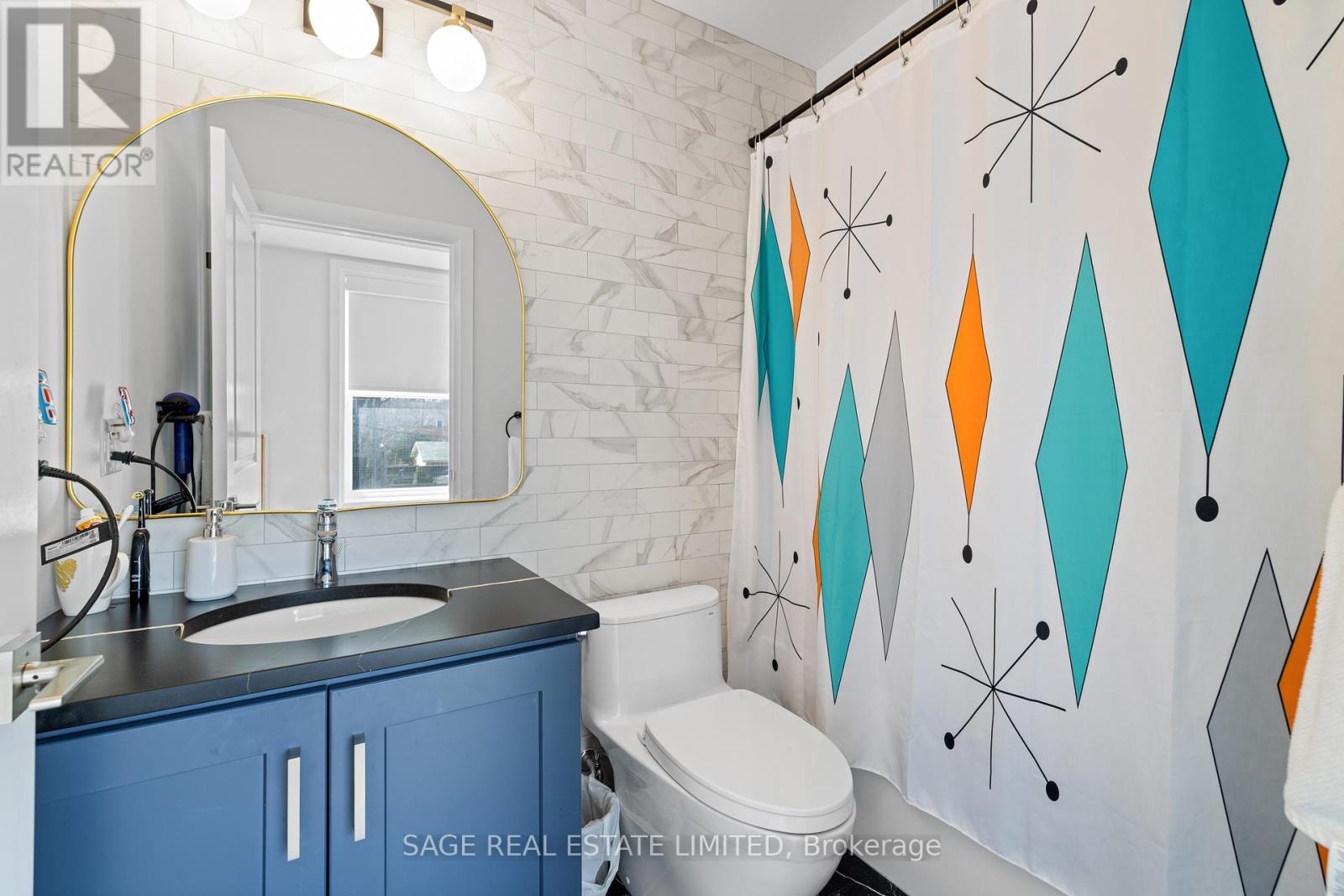 4 - 225 Carlton Street, Toronto, Ontario  M5A 2L2 - Photo 13 - C12012513