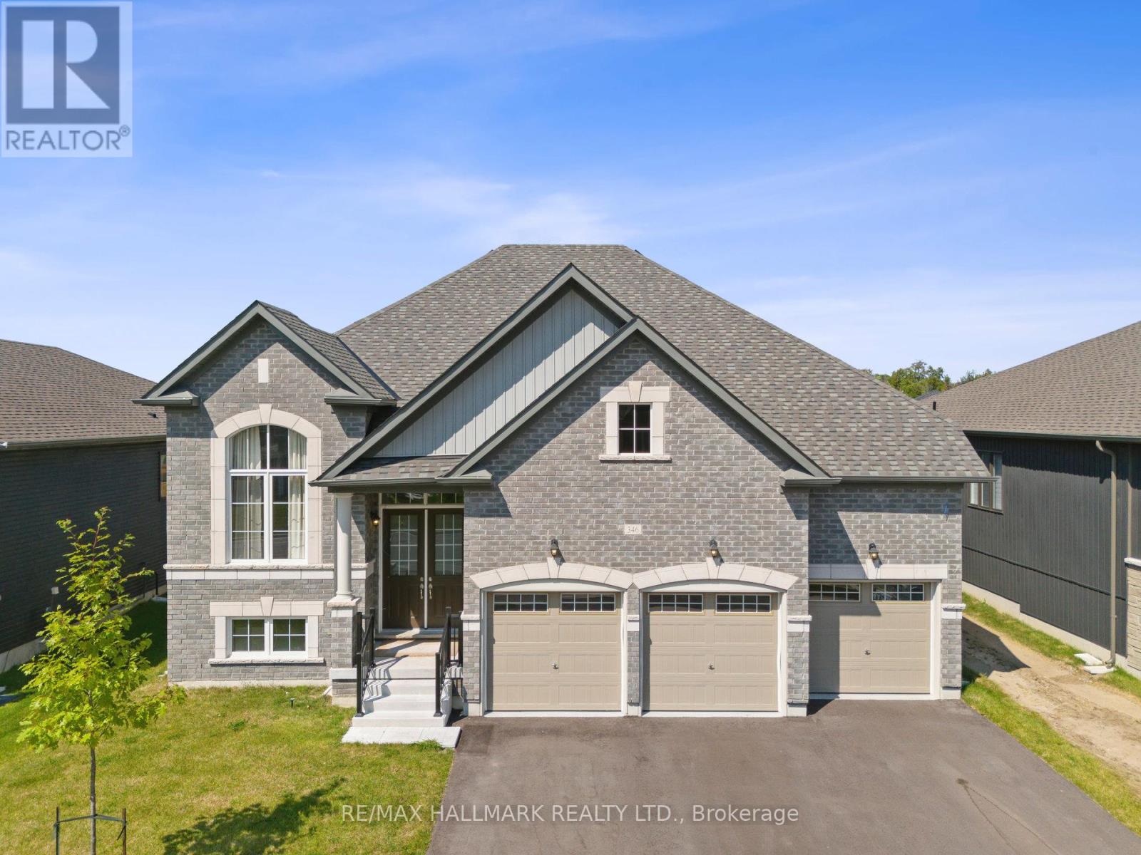 346 RAMBLEWOOD DRIVE, Wasaga Beach, Ontario