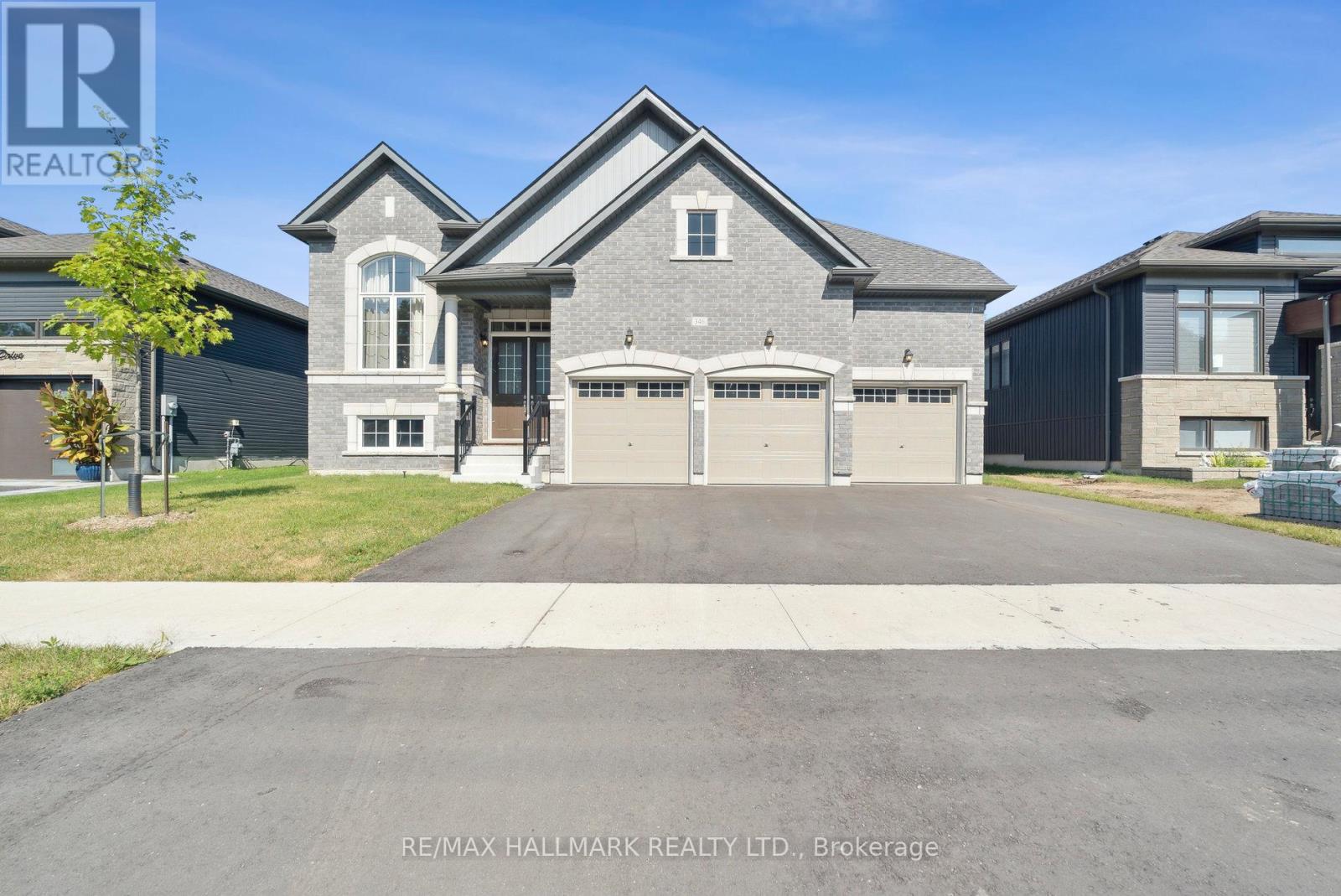 Property at 346 RAMBLEWOOD DRIVE image 2