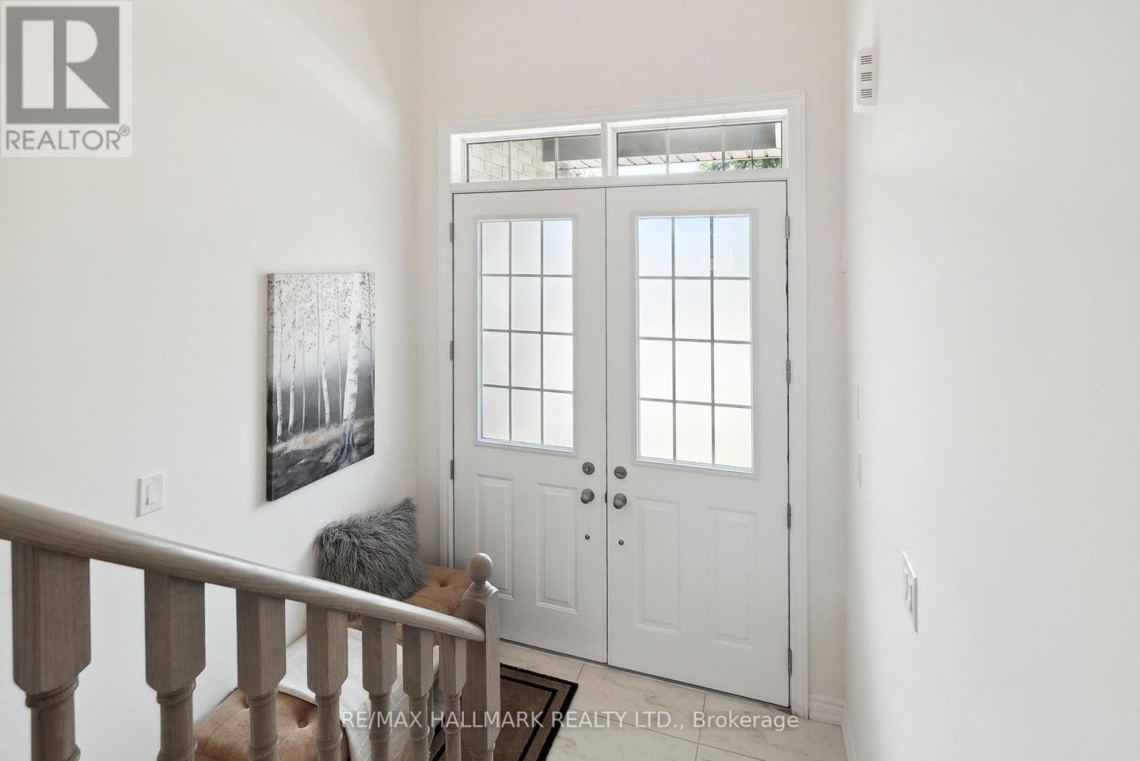 Property at 346 RAMBLEWOOD DRIVE image 3
