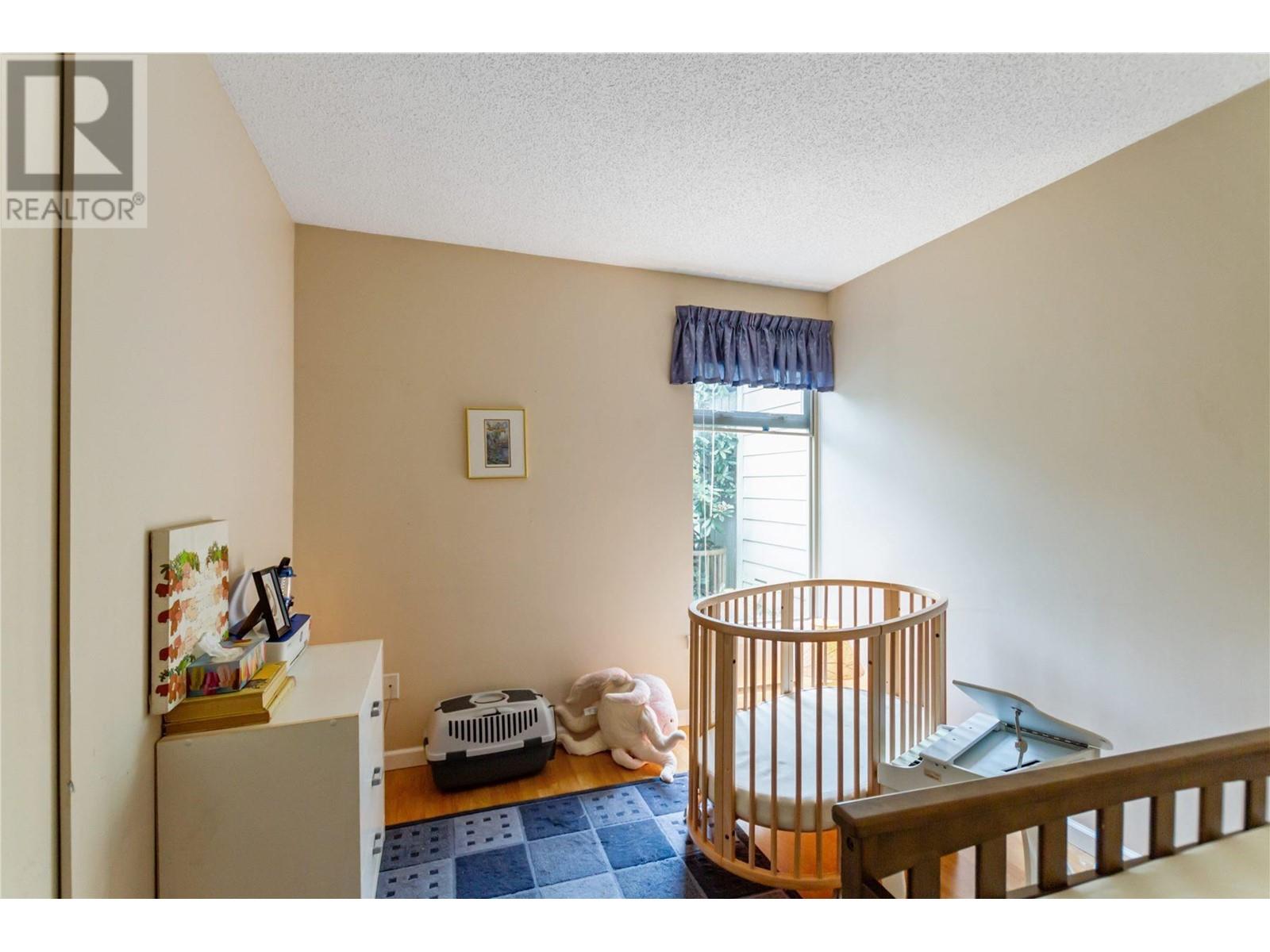 Listing Picture 13 of 16 : 7361 LIARD PLACE, Vancouver / 溫哥華 - 魯藝地產 Yvonne Lu Group - MLS Medallion Club Member