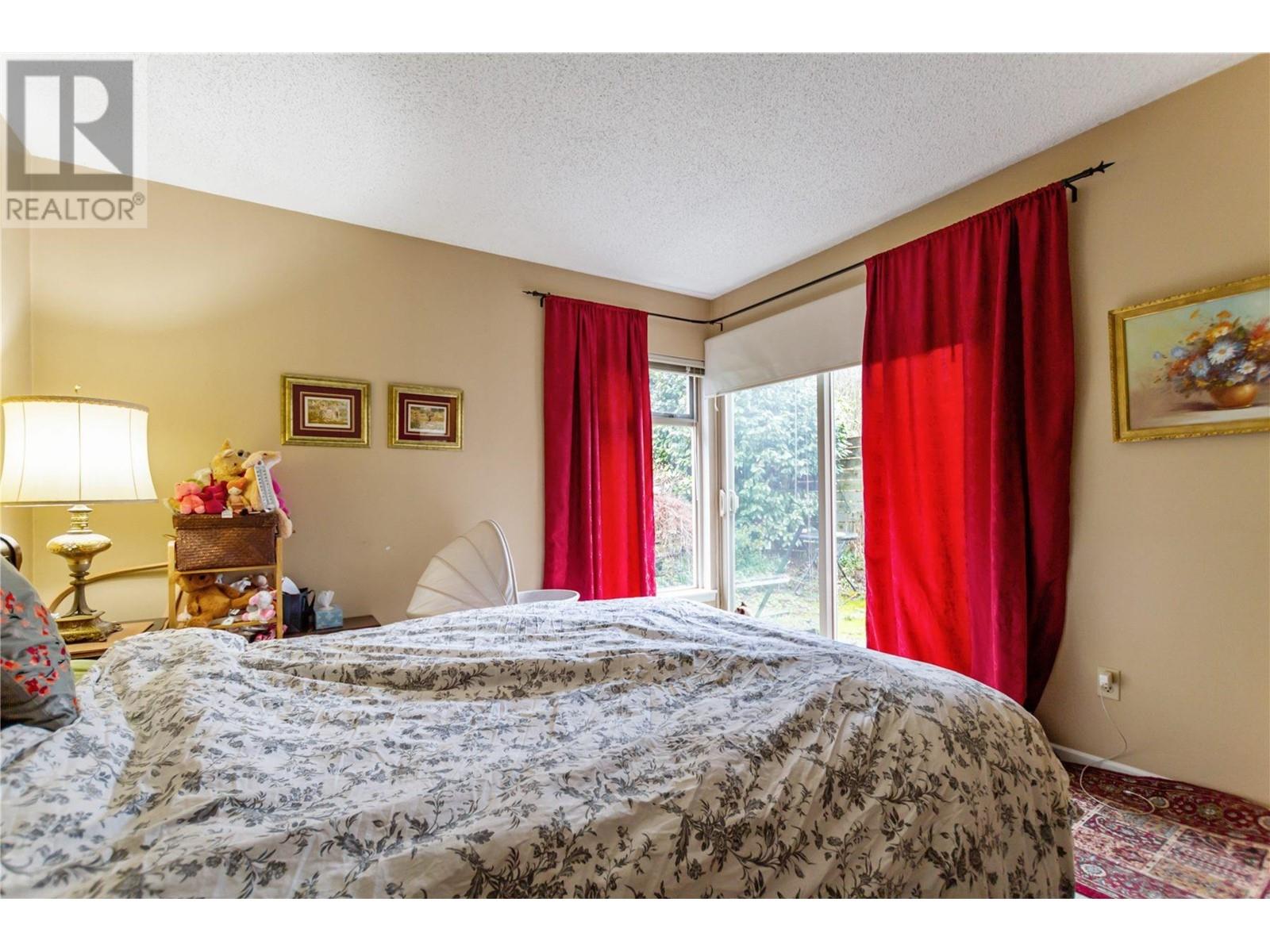 Listing Picture 8 of 16 : 7361 LIARD PLACE, Vancouver / 溫哥華 - 魯藝地產 Yvonne Lu Group - MLS Medallion Club Member