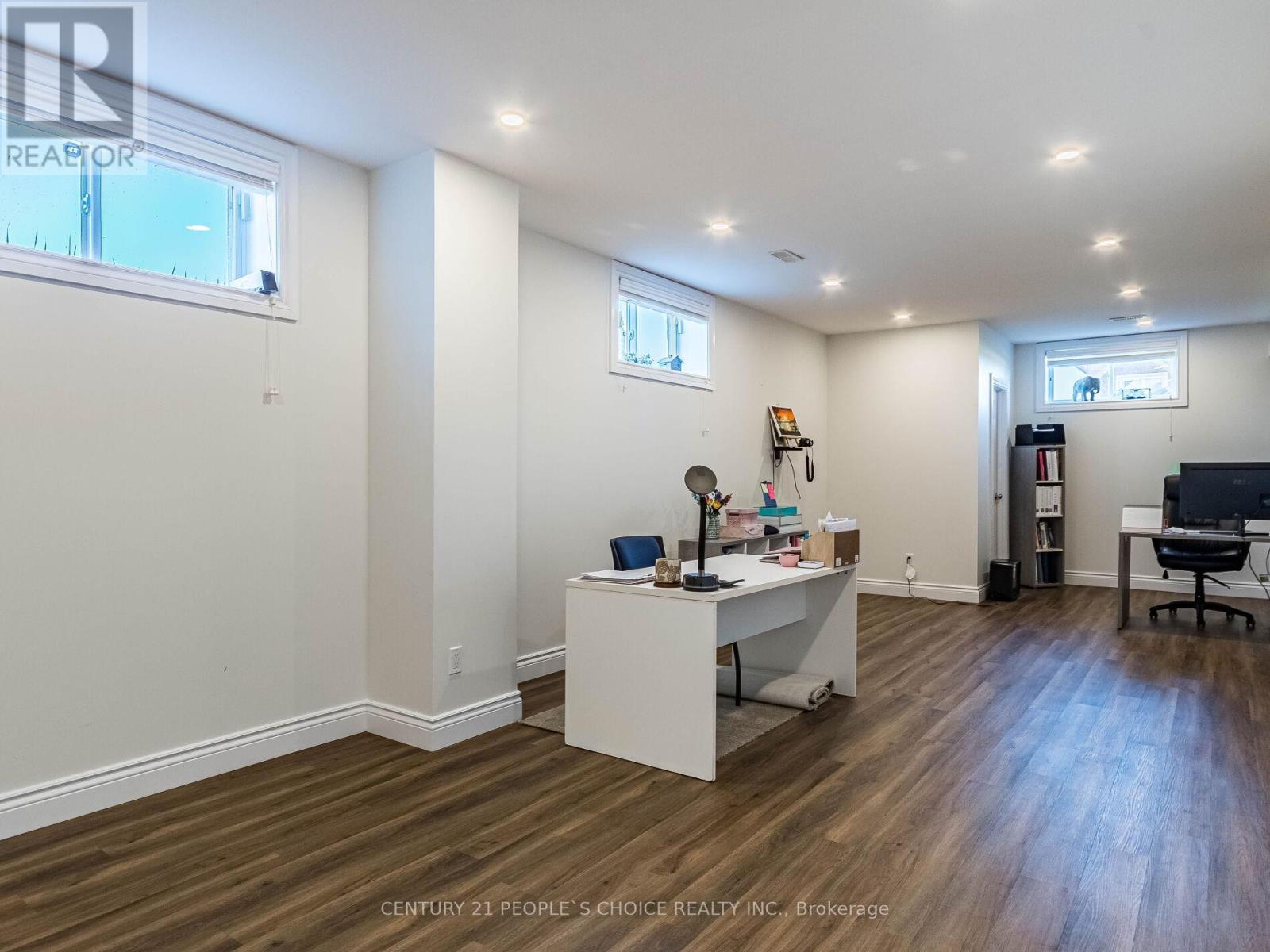 191 Kemp Road E, Grimsby, Ontario  L3M 4E7 - Photo 36 - X12012540