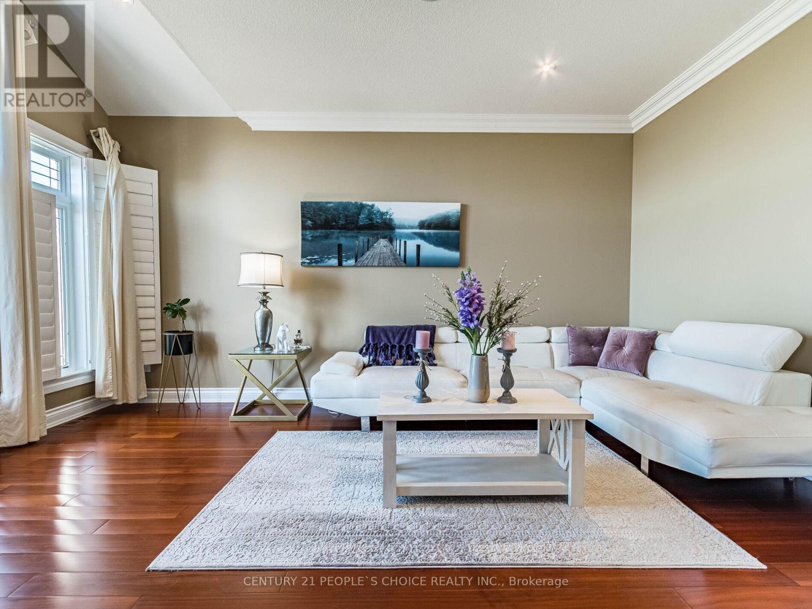 191 Kemp Road E, Grimsby, Ontario  L3M 4E7 - Photo 6 - X12012540