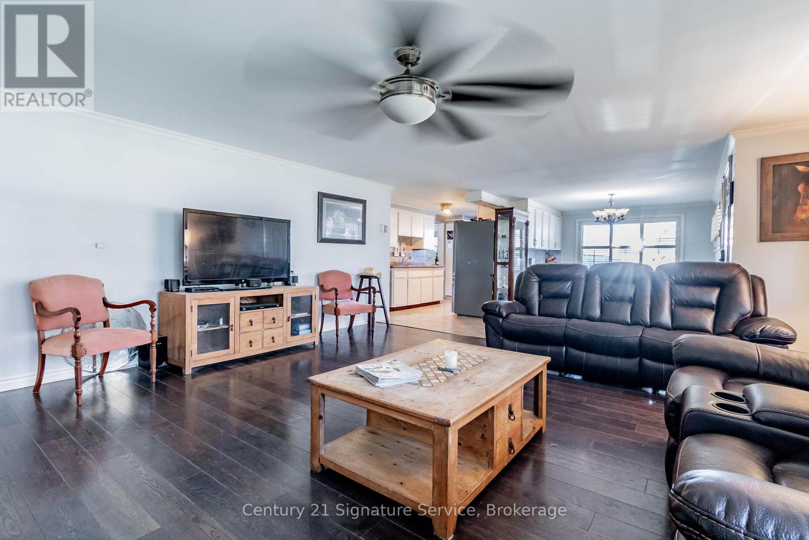 Property at 752 EMPIRE ROAD image 5