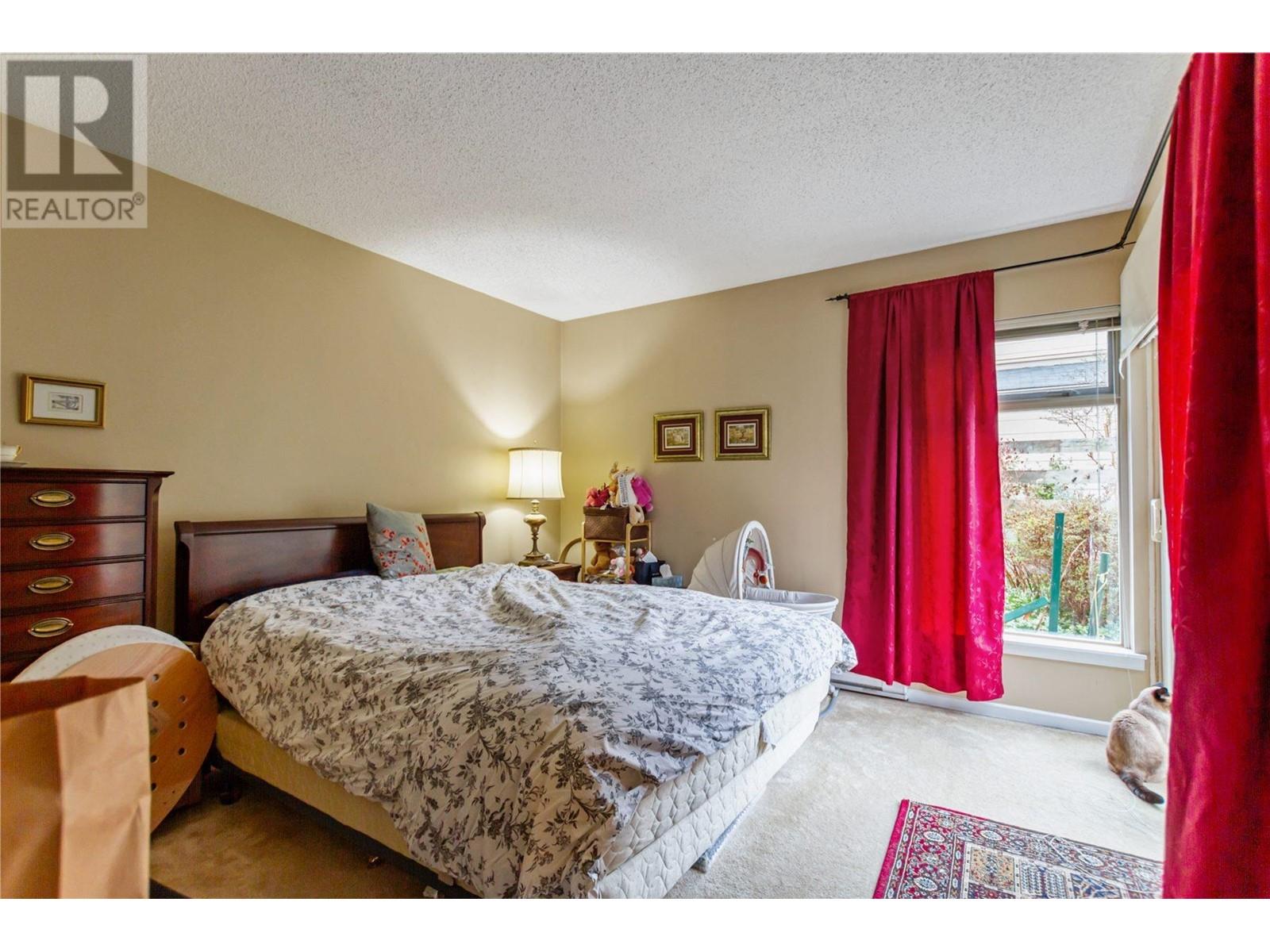 Listing Picture 7 of 16 : 7361 LIARD PLACE, Vancouver / 溫哥華 - 魯藝地產 Yvonne Lu Group - MLS Medallion Club Member