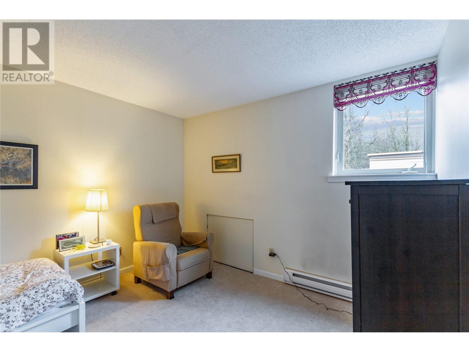 Listing Picture 11 of 16 : 7361 LIARD PLACE, Vancouver / 溫哥華 - 魯藝地產 Yvonne Lu Group - MLS Medallion Club Member