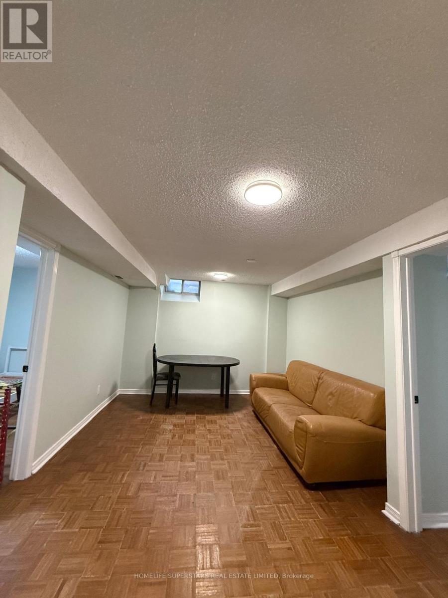 5570 Whistler Crescent, Mississauga, Ontario  L4Z 3R5 - Photo 5 - W12012593