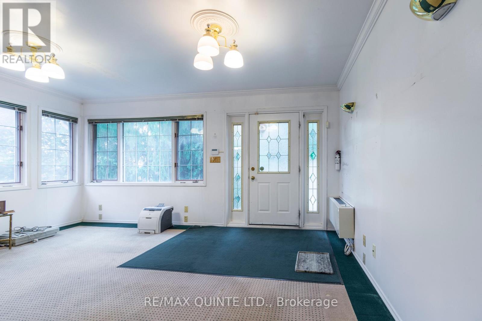 Property at 287 JOHN STREET image 3