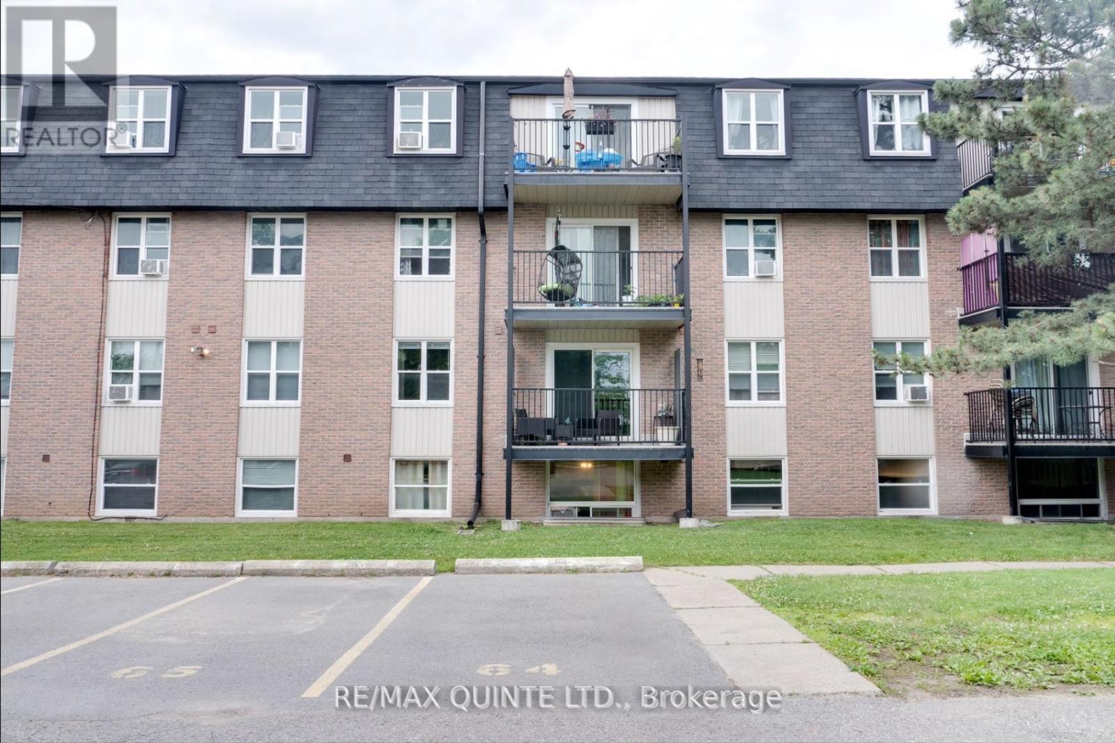 205 - 80 Grier Street, Belleville, Ontario  K8P 3A3 - Photo 3 - X12012691