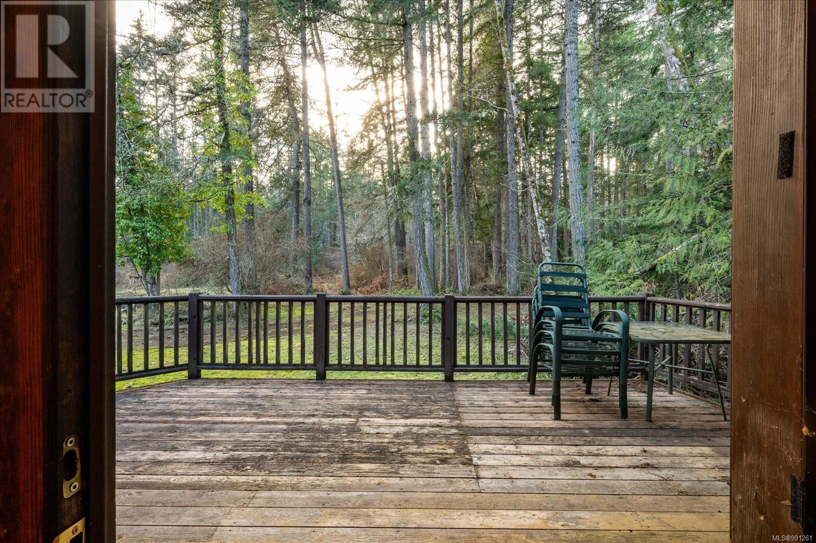 963 Englishman River Rd, Errington, British Columbia  V0R 1V0 - Photo 36 - 991261