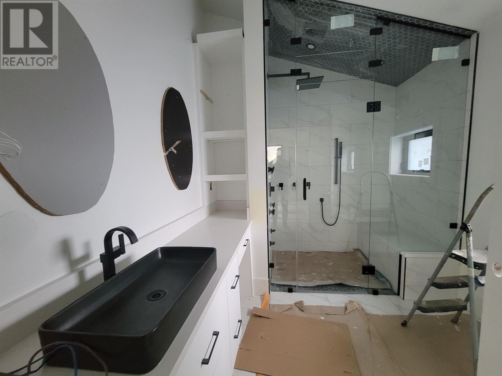 1629 E 59th Avenue, Vancouver, British Columbia  V5P 2G8 - Photo 13 - R2973565