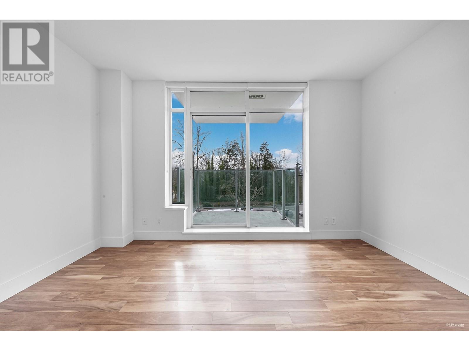 304 1632 Lions Gate Lane, North Vancouver, British Columbia  V7P 0E2 - Photo 10 - R2976201